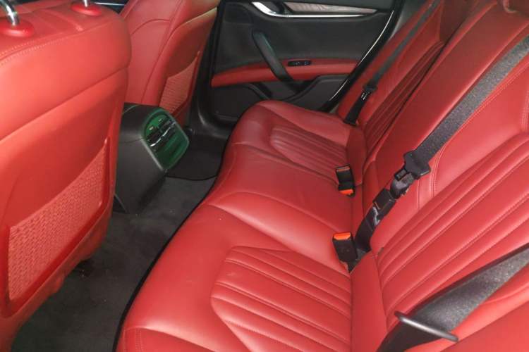 Used Maserati Ghibli 2014 3.0T Standard Edition Left Rear Seat