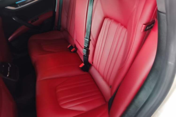 Used Maserati Ghibli 2014 3.0T Standard Edition Left Rear Seat