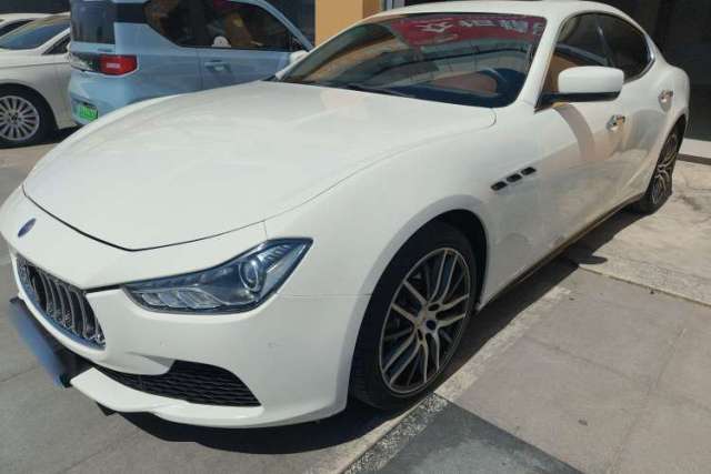 Ojetý Maserati Ghibli 2014 3.0T Standard Edition