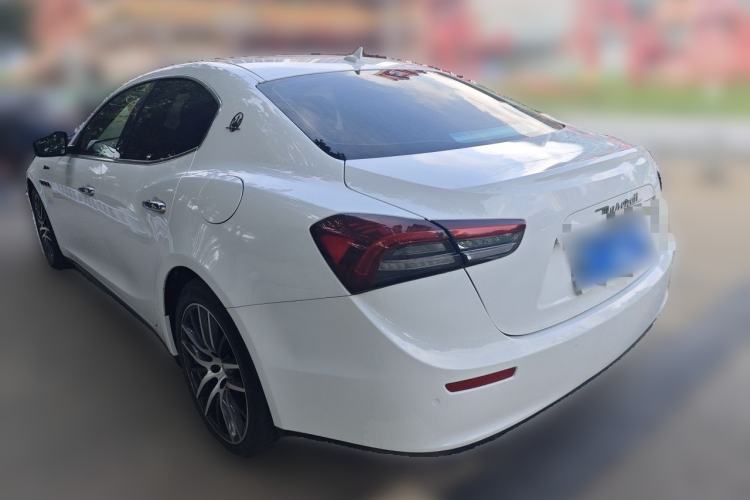 Used Maserati Ghibli 2014 3.0T Standard Edition Rear Left 45 Deg