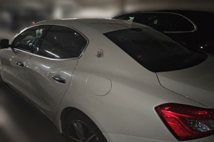 Used Maserati Ghibli 2014 3.0T Standard Edition Rear Left 45 Deg