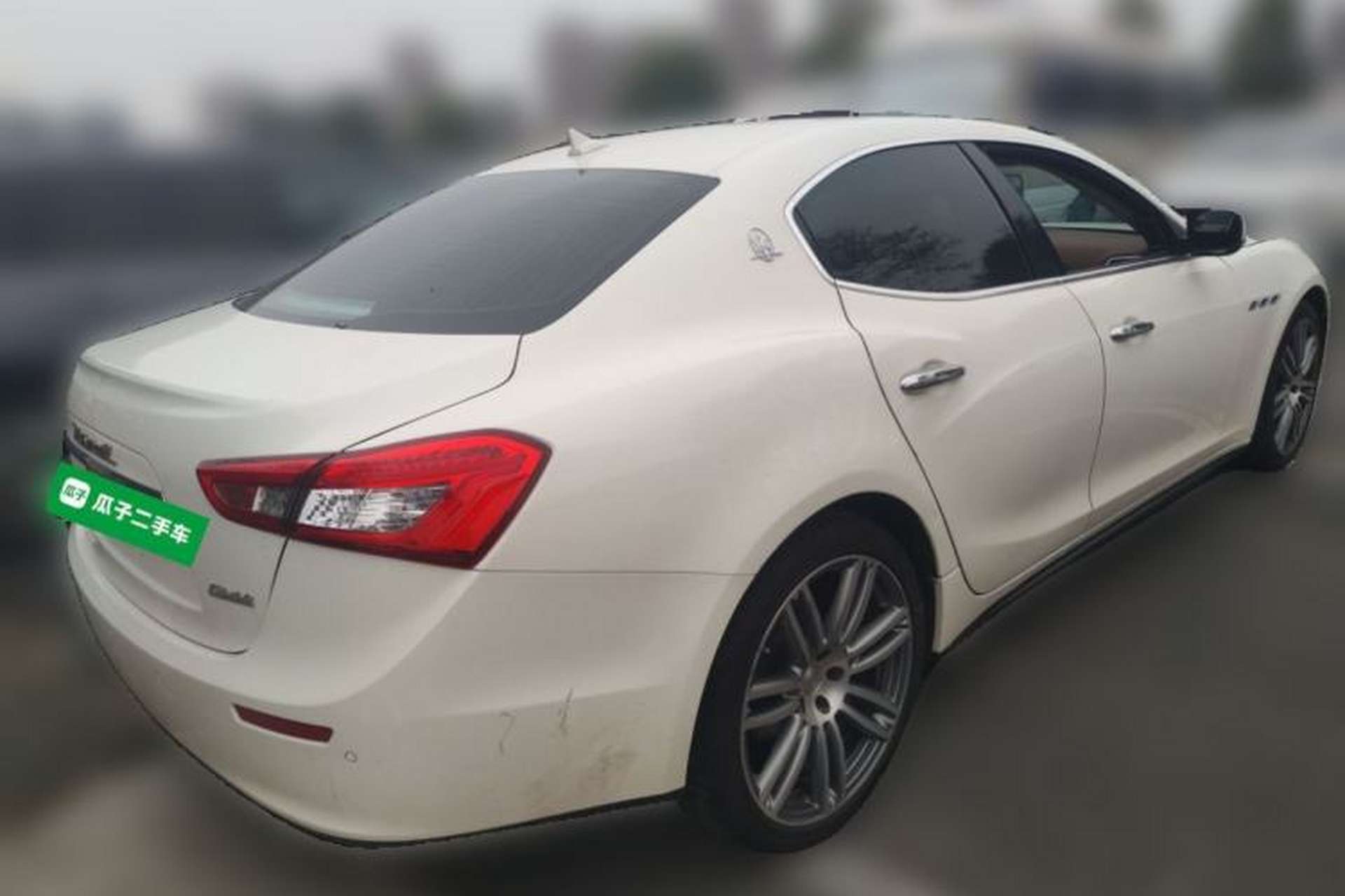 Used Maserati Ghibli 2014 3.0T Standard Edition Rear Right 45 Deg