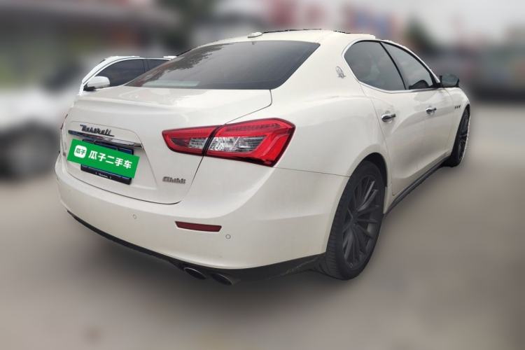 Used Maserati Ghibli 2014 3.0T S Q4 Rear Right 45 Deg