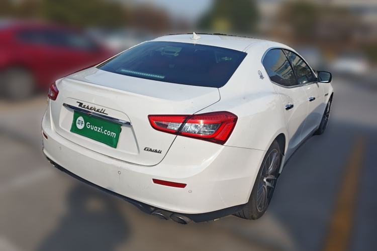 Used Maserati Ghibli 2014 3.0T Standard Edition Rear Right 45 Deg