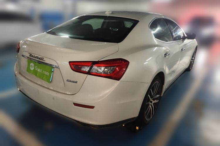 Used Maserati Ghibli 2014 3.0T Standard Edition Rear Right 45 Deg