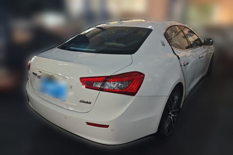 Used Maserati Ghibli 2014 3.0T Standard Edition Rear Right 45 Deg