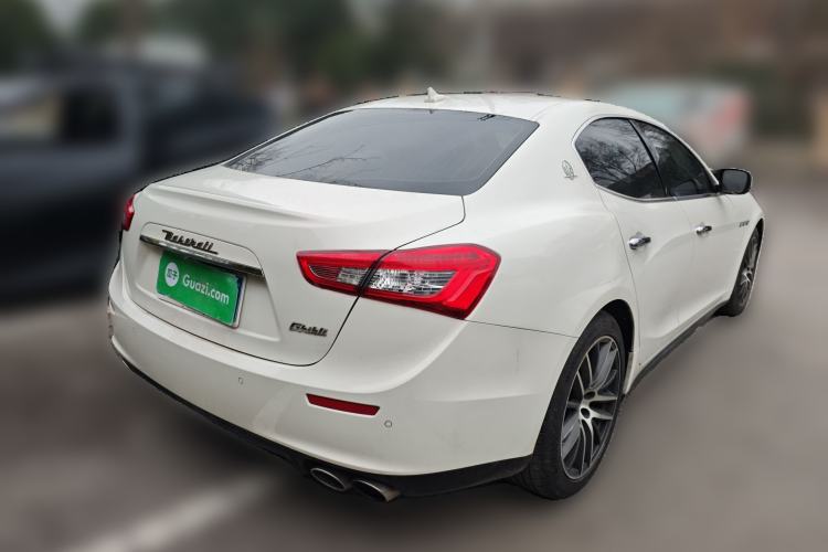 Used Maserati Ghibli 2014 3.0T Standard Edition Rear Right 45 Deg