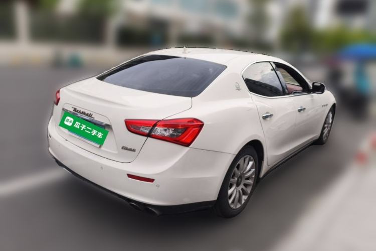 Used Maserati Ghibli 2014 3.0T Standard Edition Rear Right 45 Deg