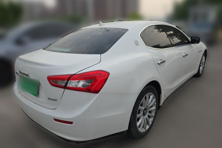 Used Maserati Ghibli 2014 3.0T Standard Edition Rear Right 45 Deg
