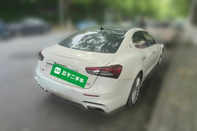 Used Maserati Ghibli 2014 3.0T Standard Edition Rear Right 45 Deg