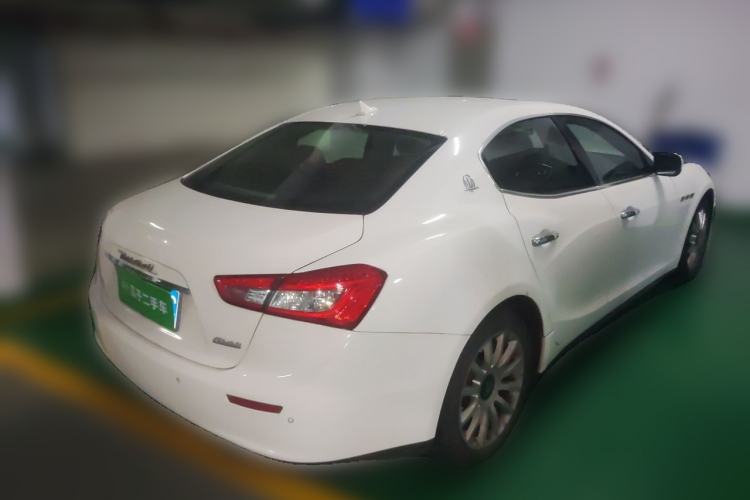 Used Maserati Ghibli 2014 3.0T Standard Edition Rear Right 45 Deg