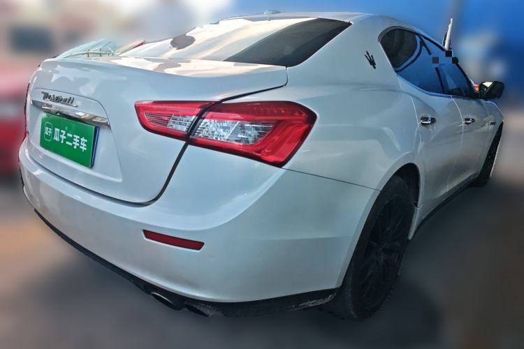 Used Maserati Ghibli 2014 3.0T Standard Edition Rear Right 45 Deg