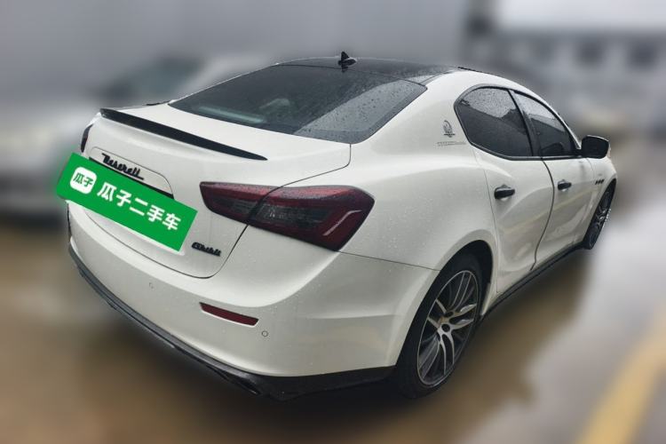 Used Maserati Ghibli 2014 3.0T Standard Edition Rear Right 45 Deg