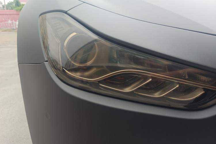 Used Maserati Ghibli 2014 3.0T Standard Edition Right Front Headlight