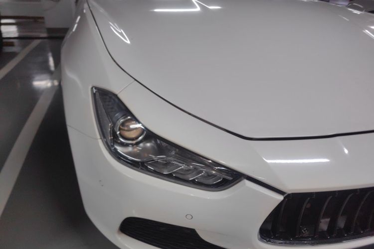 Used Maserati Ghibli 2014 3.0T Standard Edition Right Front Headlight