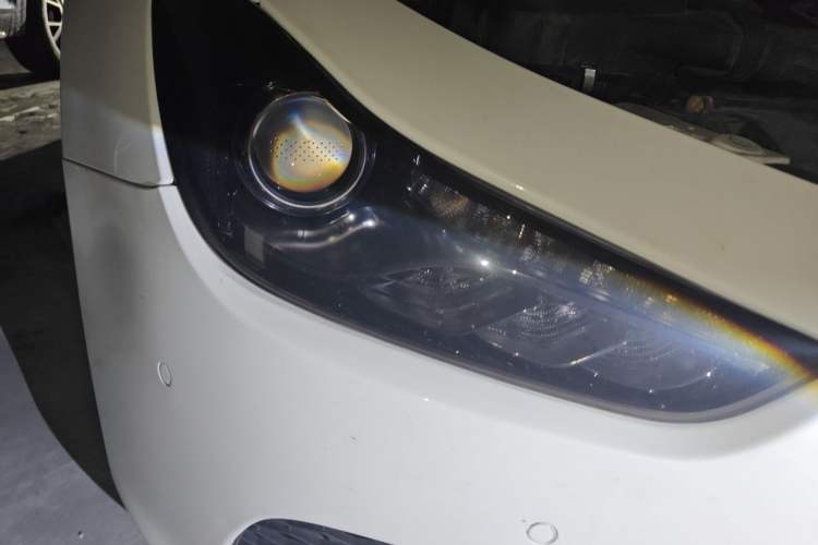 Used Maserati Ghibli 2014 3.0T Standard Edition Right Front Headlight