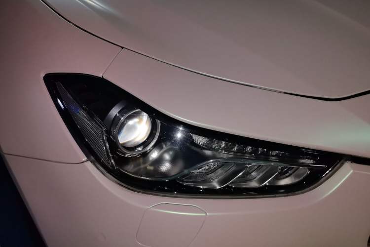 Used Maserati Ghibli 2014 3.0T S Q4 Right Front Headlight