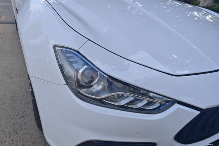 Used Maserati Ghibli 2014 3.0T Standard Edition Right Front Headlight