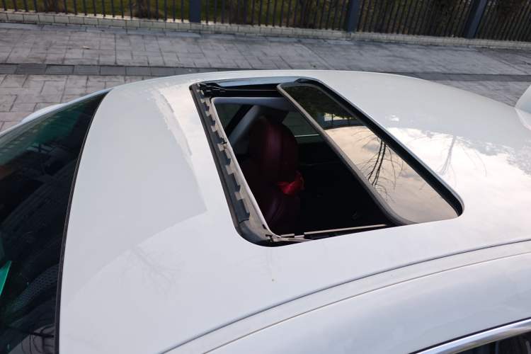 Used Maserati Ghibli 2014 3.0T Standard Edition Roof