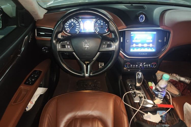 Used Maserati Ghibli 2014 3.0T Standard Edition Steering Wheel