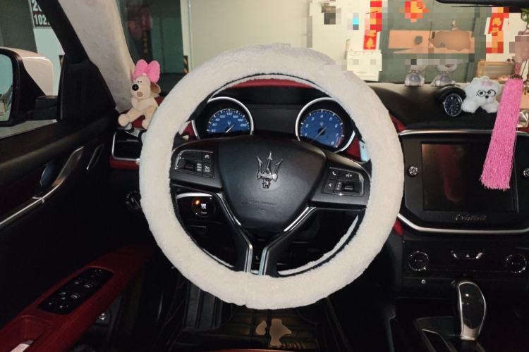 Used Maserati Ghibli 2014 3.0T Standard Edition Steering Wheel