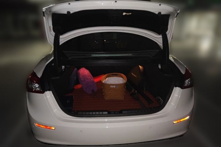 Used Maserati Ghibli 2014 3.0T Standard Edition Trunk