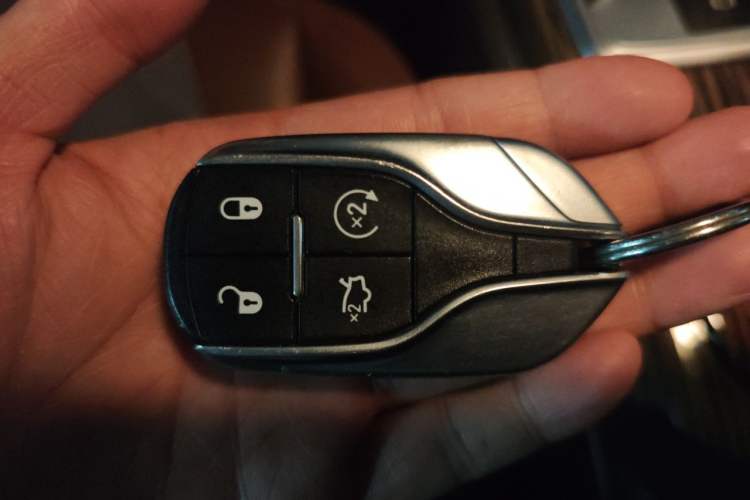 Used Maserati Ghibli 2014 3.0T S Q4 Vehicle Key