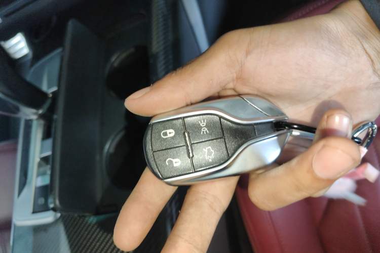 Used Maserati Ghibli 2014 3.0T Standard Edition Vehicle Key