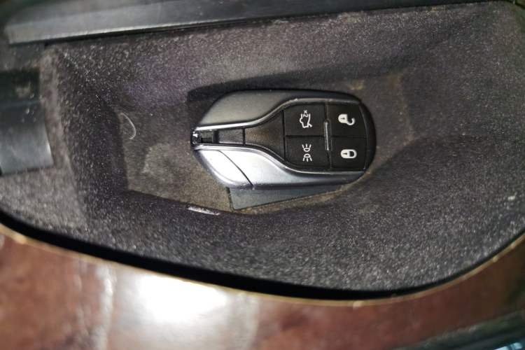 Used Maserati Ghibli 2014 3.0T Standard Edition Vehicle Key