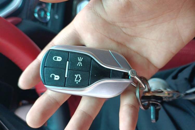 Used Maserati Ghibli 2014 3.0T S Vehicle Key