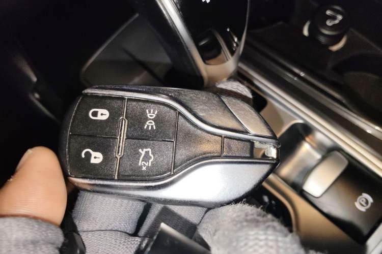 Used Maserati Ghibli 2014 3.0T Standard Edition Vehicle Key