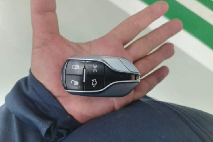 Used Maserati Ghibli 2014 3.0T Standard Edition Vehicle Key