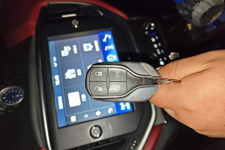Used Maserati Ghibli 2014 3.0T Standard Edition Vehicle Key