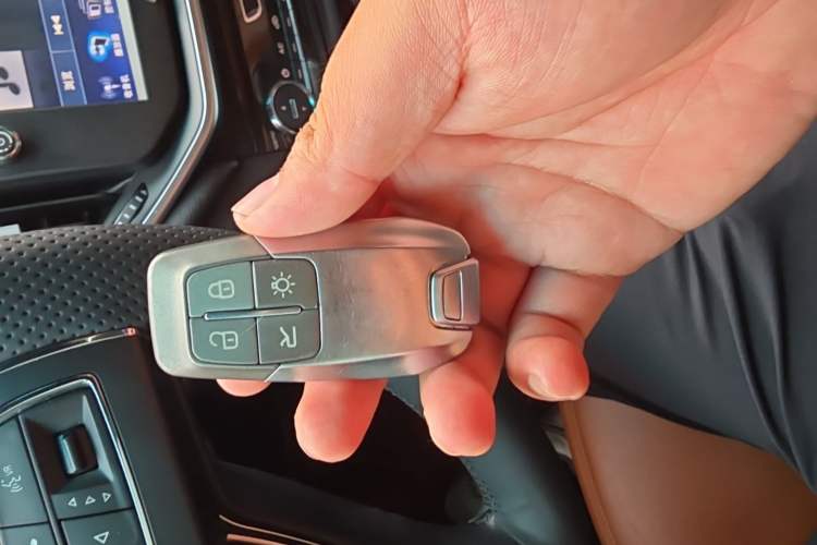 Used Maserati Ghibli 2014 3.0T Standard Edition Vehicle Key