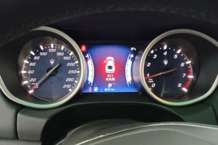 Used Maserati Ghibli 2014 3.0T Standard Edition Instrument Cluster