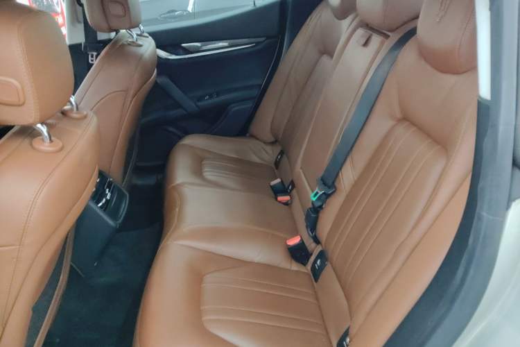 Used Maserati Ghibli 2014 3.0T Standard Edition Left Rear Seat