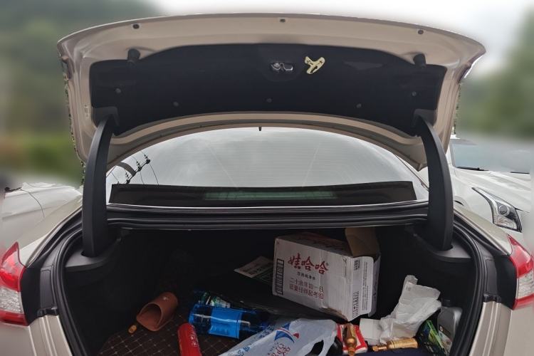 Used Maserati Ghibli 2014 3.0T Standard Edition Trunk