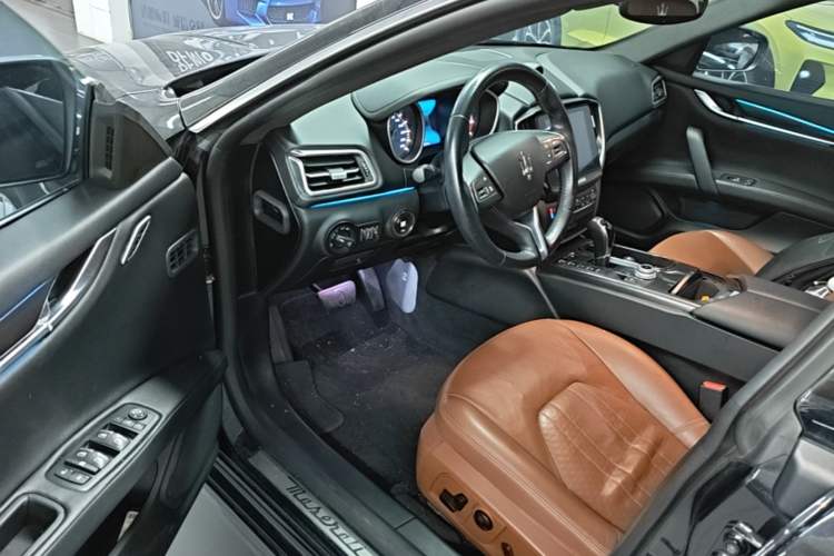 Used Maserati Ghibli 2017 3.0T Standard Edition Driver Seat