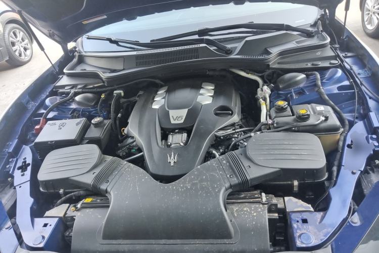 Used Maserati Ghibli 2017 3.0T Standard Edition Engine Bay
