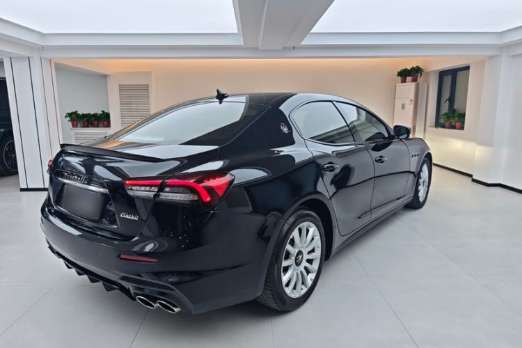 Used Maserati Ghibli 2017 3.0T Standard Edition Exterior 6