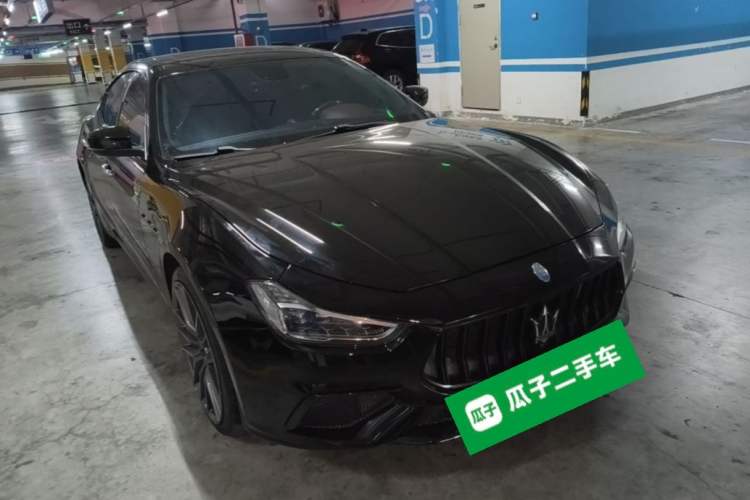 Used Maserati Ghibli 2017 3.0T Standard Edition Front Right 45 Deg