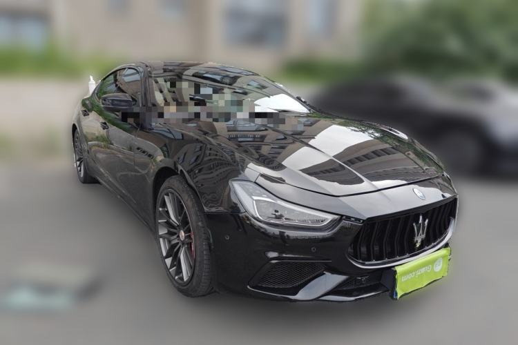 Used Maserati Ghibli 2017 3.0T Standard Edition Front Right 45 Deg
