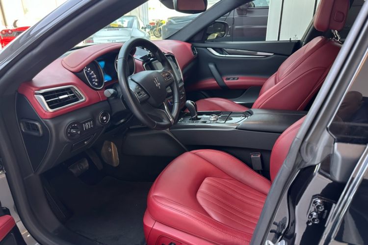 Used Maserati Ghibli 2017 3.0T Standard Edition Interior 1