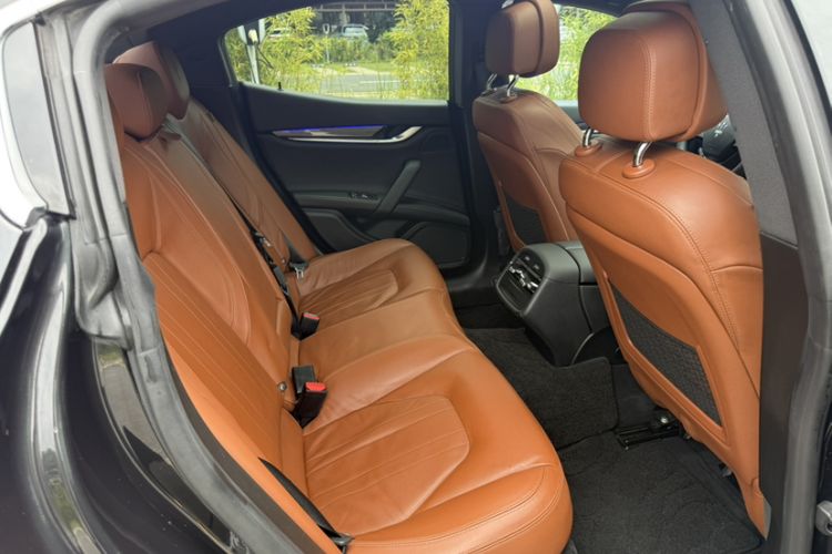 Used Maserati Ghibli 2017 3.0T Standard Edition Interior 4