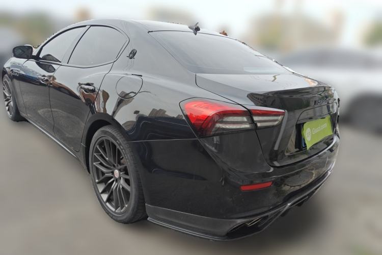 Used Maserati Ghibli 2017 3.0T Standard Edition Rear Left 45 Deg
