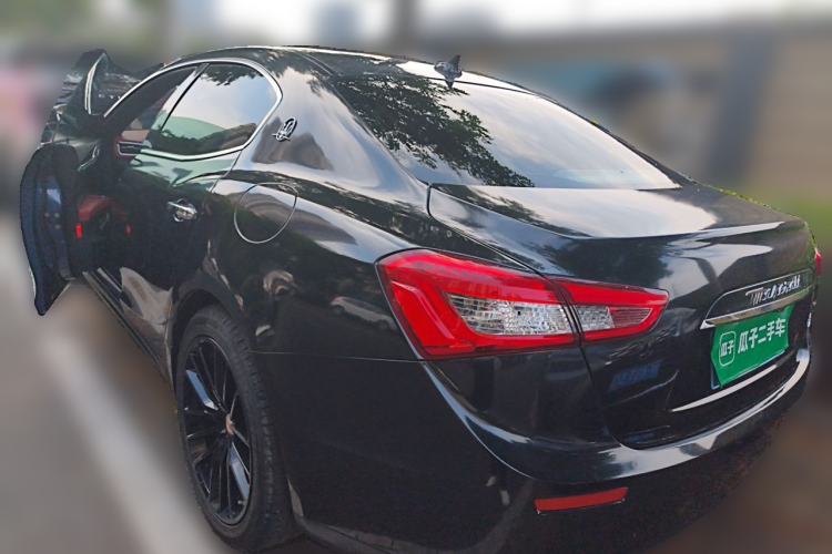 Used Maserati Ghibli 2017 3.0T Standard Edition Rear Left 45 Deg