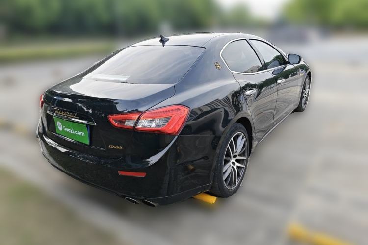Used Maserati Ghibli 2017 3.0T Standard Edition Rear Right 45 Deg