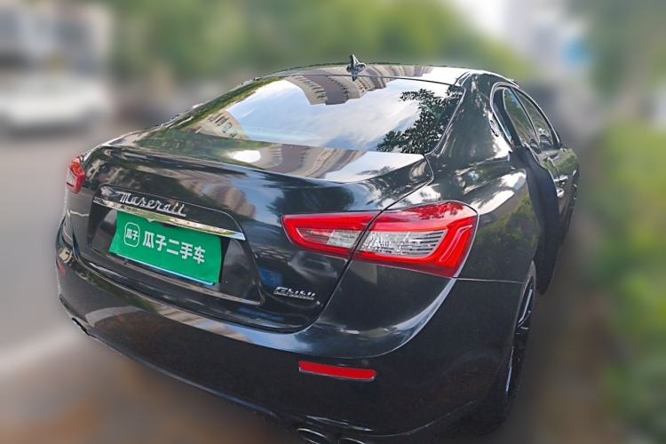 Used Maserati Ghibli 2017 3.0T Standard Edition Rear Right 45 Deg