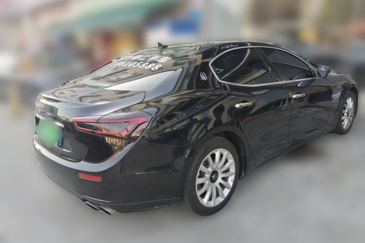 Used Maserati Ghibli 2017 3.0T Standard Edition Rear Right 45 Deg