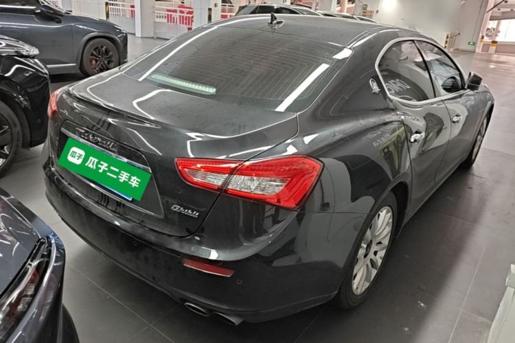 Used Maserati Ghibli 2017 3.0T Standard Edition Rear Right 45 Deg